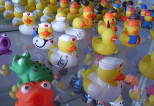 塑胶杯套、卡通杯及搪胶制品全解析 价格、厂家与日用百货选购指南